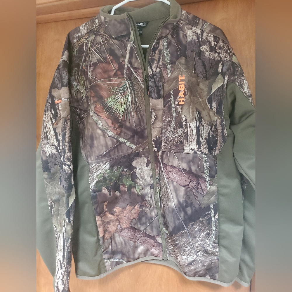 Mens habitat zip up